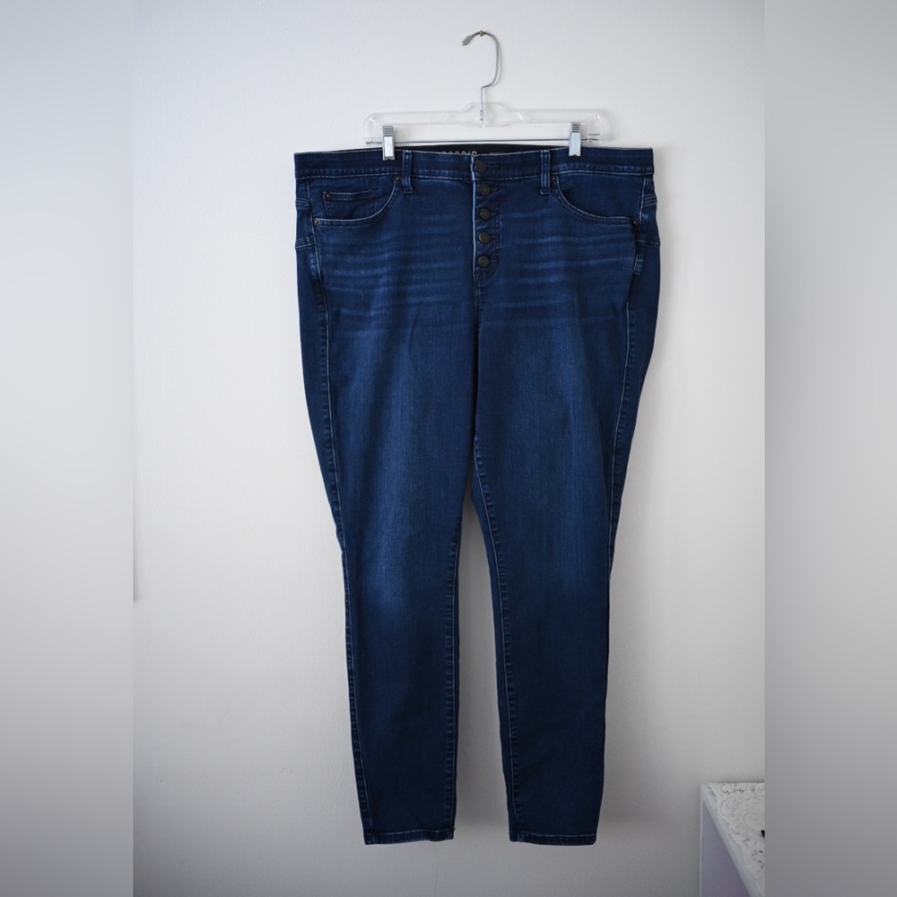 Torrid Bombshell Skinny High-Rise Size 22 Tall Jeans - Picture 3 of 13